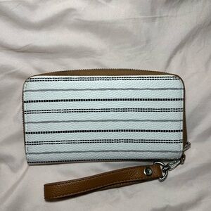 Thirty-One women’s wallet